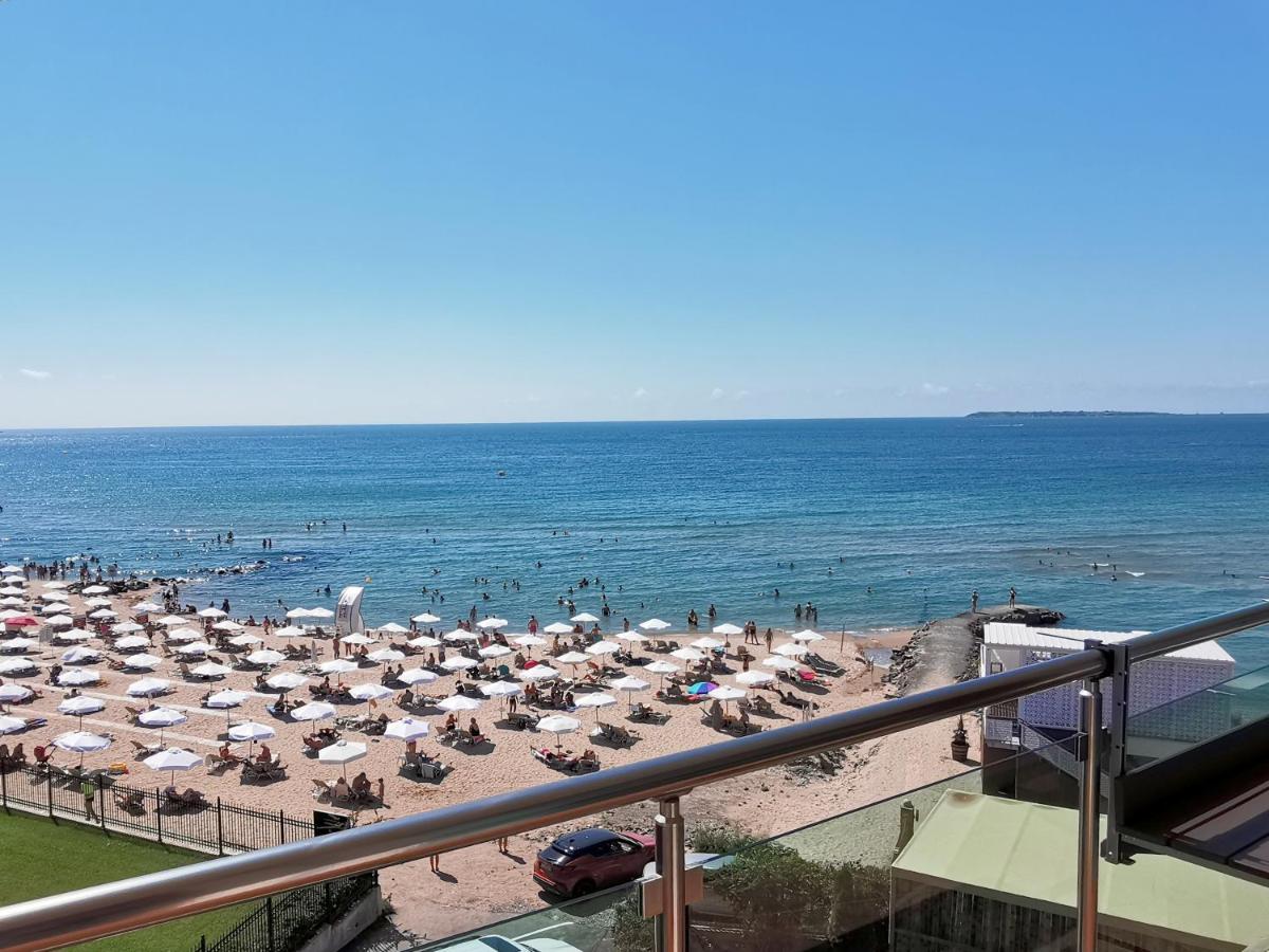Beachfront Smart Homes By Marty'S Σάνι Μπιτς Εξωτερικό φωτογραφία