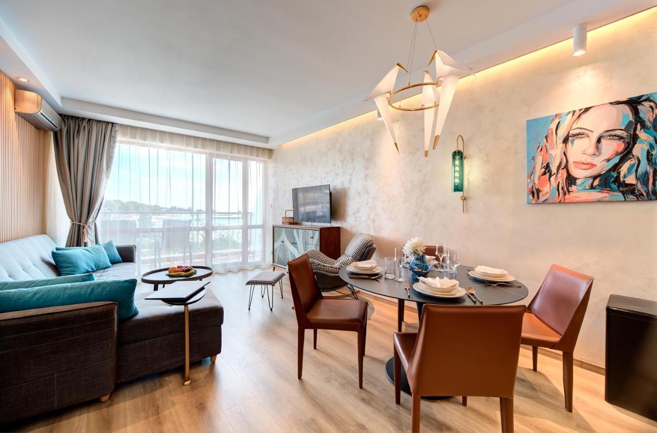 Beachfront Smart Homes By Marty'S Σάνι Μπιτς Εξωτερικό φωτογραφία